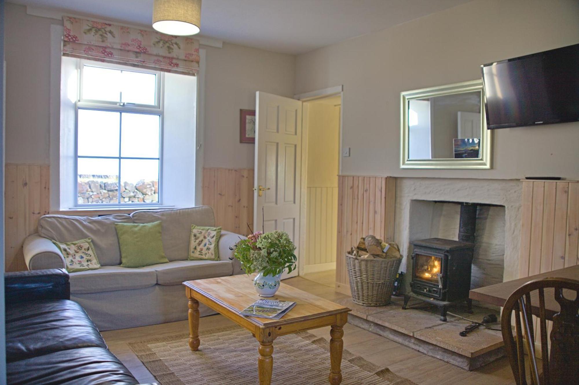 Powillimount Cottage Kirkbean Extérieur photo